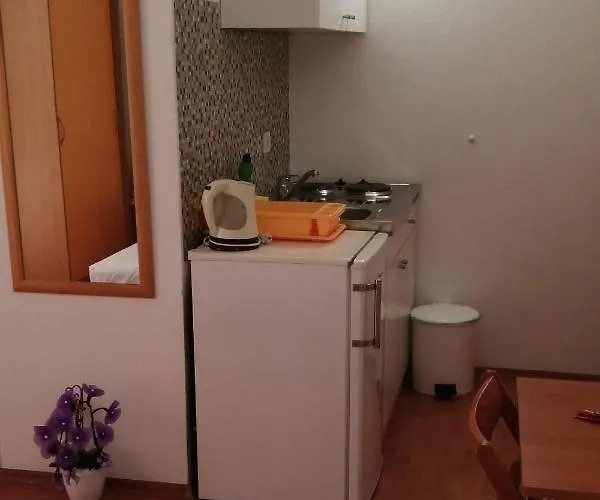 Apartment With Parking Space - 6850