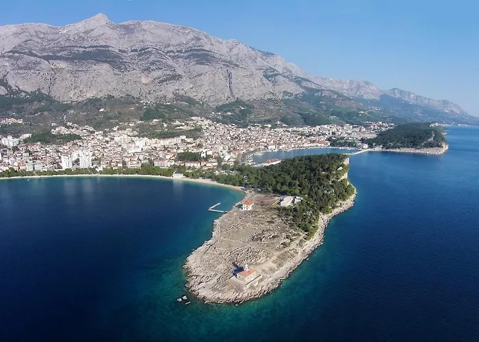 With Parking Space - 6850 Apartment Makarska